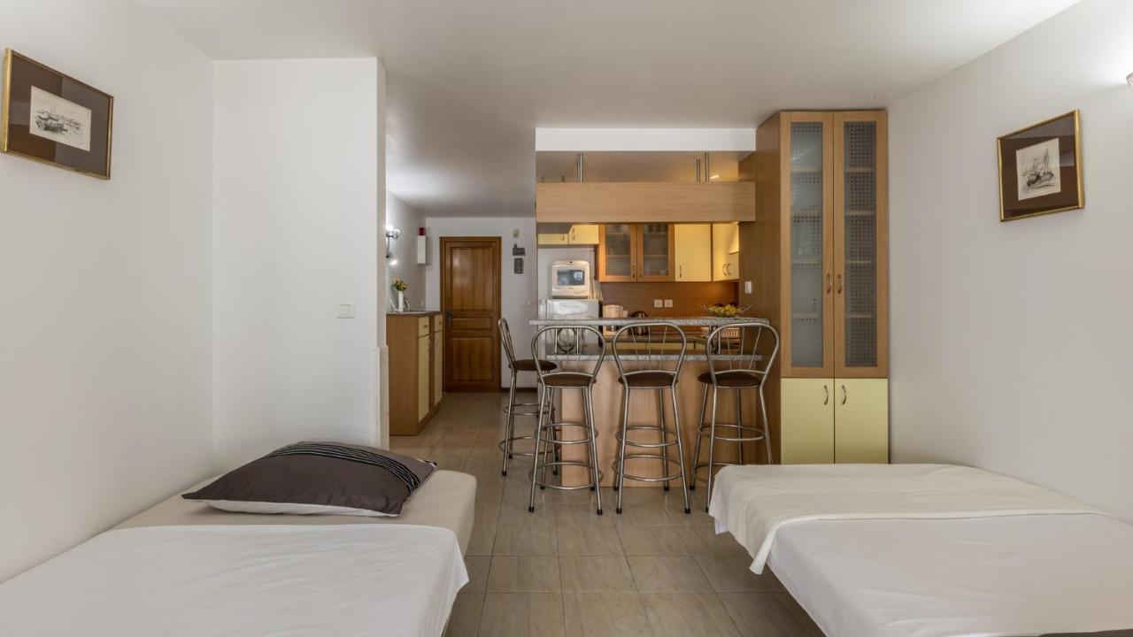 Apartments Katarina Trogir Extérieur photo