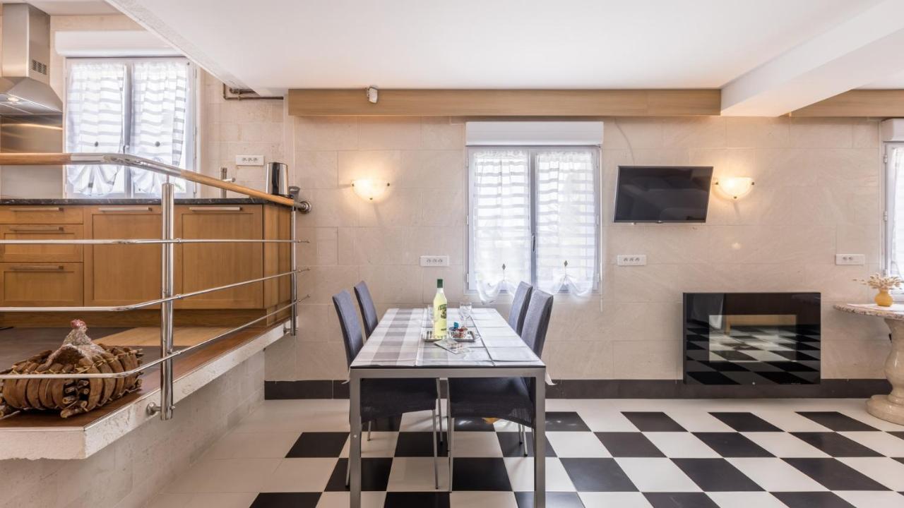 Apartments Katarina Trogir Extérieur photo
